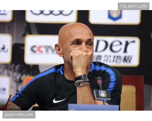 足球球衣收藏热潮升温,专家解析投资潜力与市场发展趋势 足球球衣收藏热潮升温,专家解析投资潜力与市场发展趋势