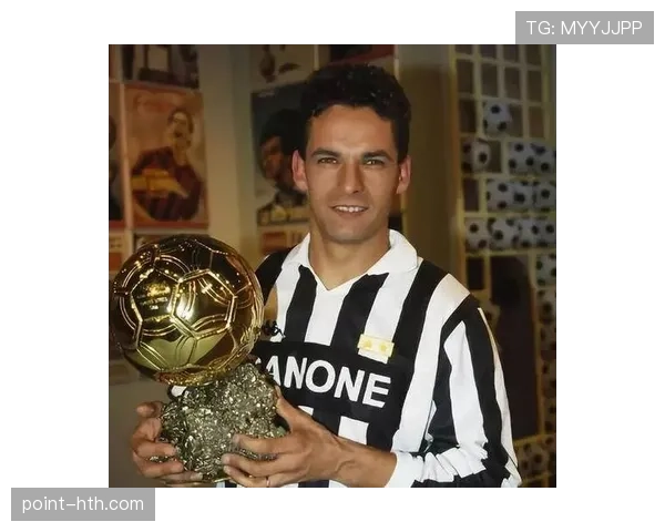 马尔蒂尼职业价值再评:传奇球星对足坛影响力与传承的深远体现 马尔蒂尼职业价值再评:传奇球星对足坛影响力与传承的深远体现