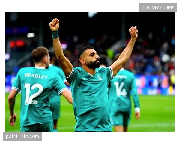 萨拉赫 vs 贝尔:巅峰期进攻效率与战术价值对比 萨拉赫 vs 贝尔:巅峰期进攻效率与战术价值对比